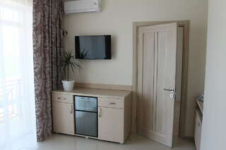 Гостиница Аврора Николаевка Люкс с видом на море-4