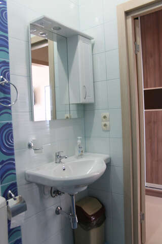 Гостиница Аврора Николаевка Двухместный номер Делюкс с 1 кроватью и балконом, вид на море-6